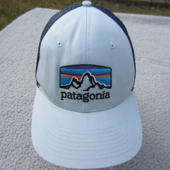 Patagonia Trucker Hat Unisex one size Mesh White Blue‎ Adjustable SnapBack hikin - Picture 1 of 13